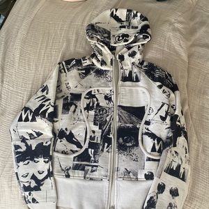 Lululemon zip up hoodie size 8